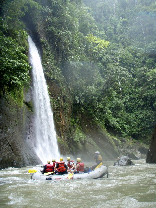 Costa Rica : Paradis de l’Écotourisme et Aventures en Pleine Nature